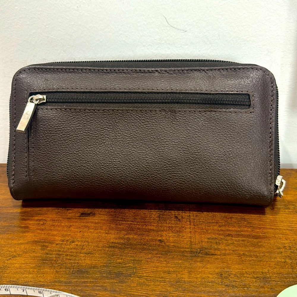 wallet - Picture 2 of 5